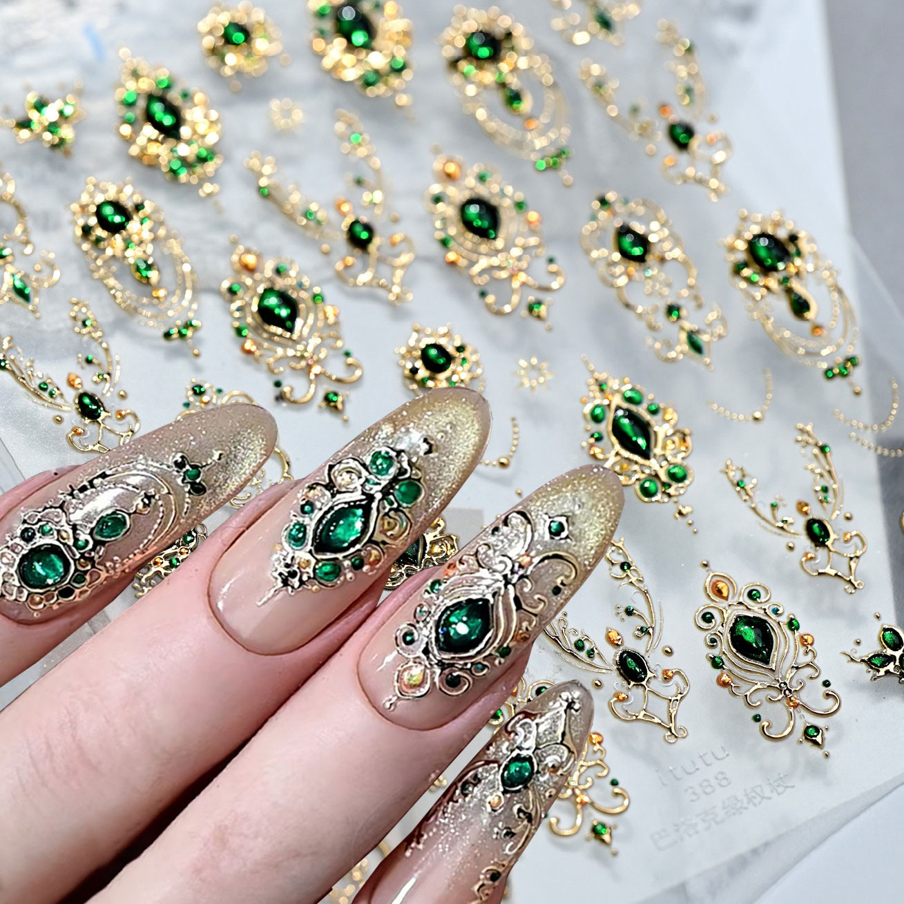 Nail Art Van Gogh - 5D Embossed Emerald Gemstones Nail Art
