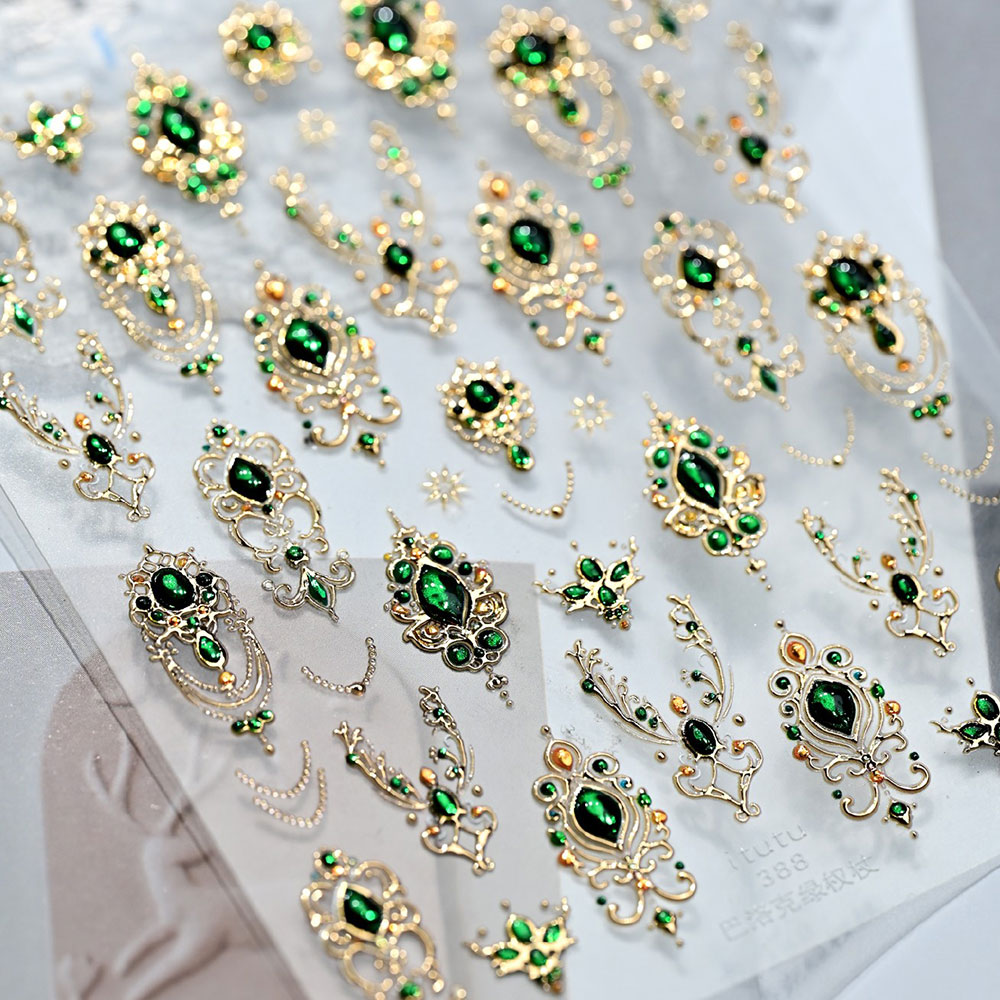 5D Embossed Emerald Gemstones  - Nail Art Van Gogh recensione e prezzo